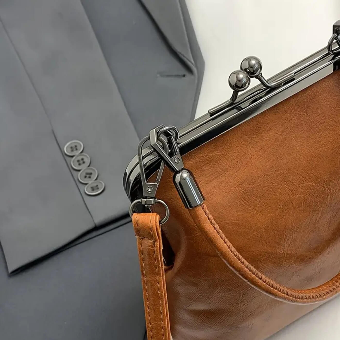 Martina’s Vintage Frame | Handbag