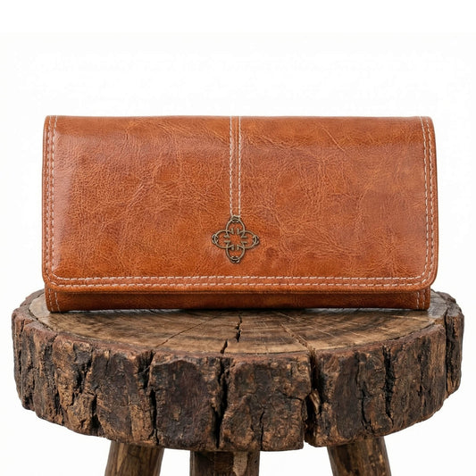 Giorgia’s Fold Essential | Clutch