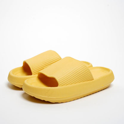 The Cloudies ™ - Orthopedic Slippers With Extra Compressible Thick Sole