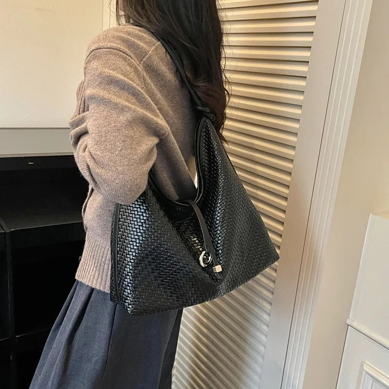 Kelly | Shoulder Bag